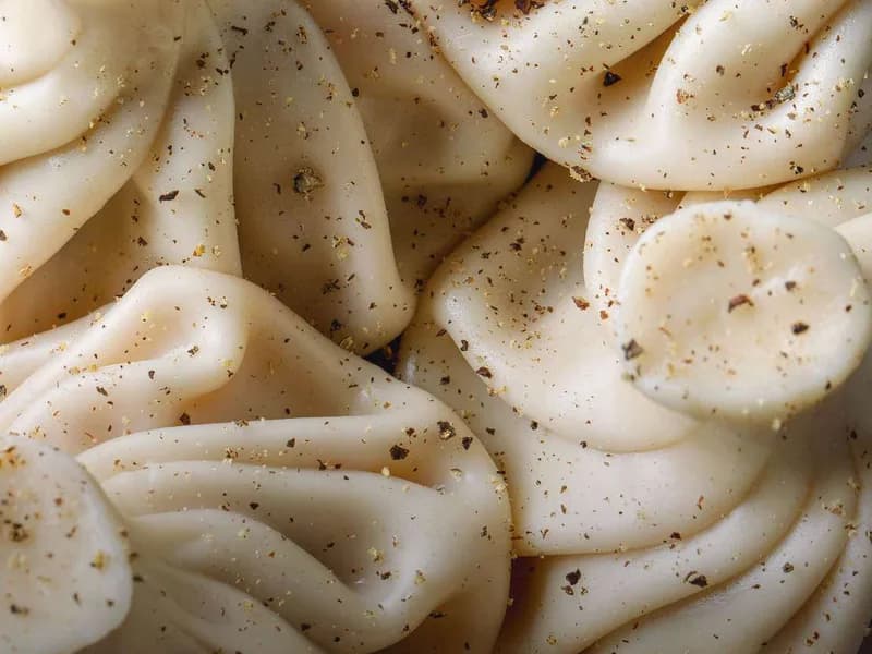 Хинкали со свининой и говядиной